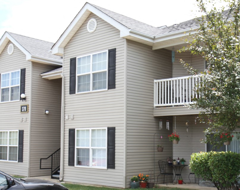 Walden Pond Apartments, 1911 Walden Lane, High Ridge, MO RentCafe